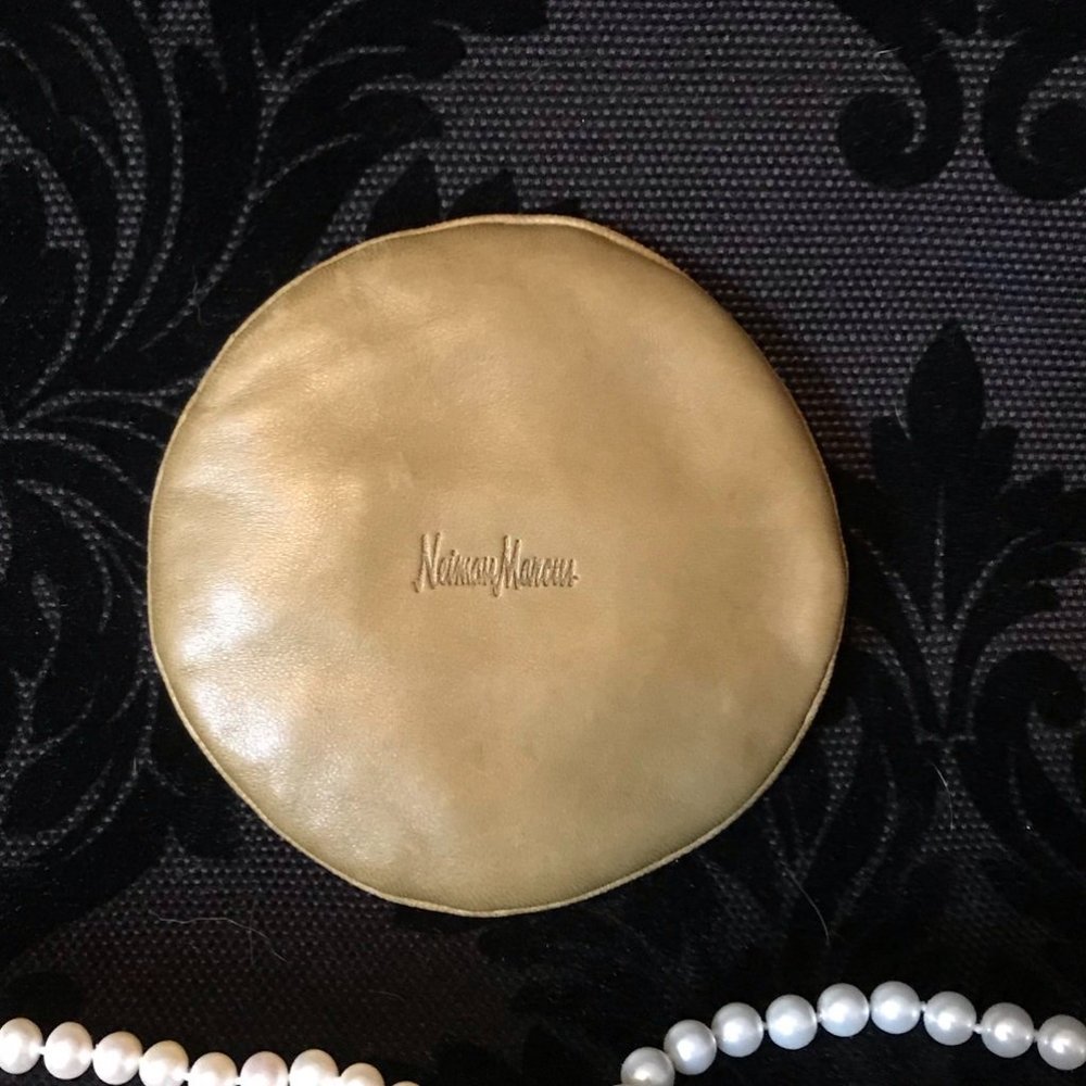 Nieman Marcus Vintage Coin Change Purse